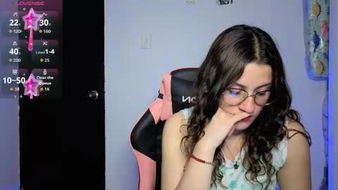 Snapshot of _lindasy_ chatting on May 2026 03:12:02 AM Lindasy online show from May 2026 03:12:02 AM