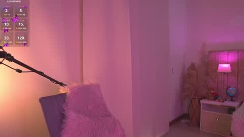 Lissana online show from September 2025 09:16:02 PM