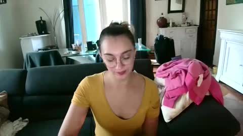 _little_blake online show from October 2025 09:44:01 AM