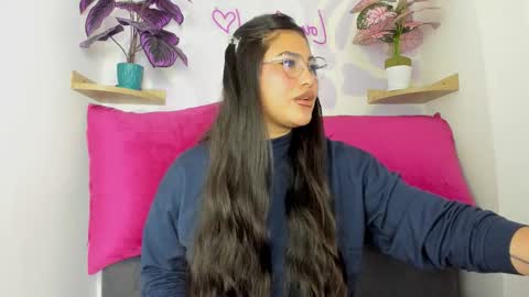 Ivy 3 online show from September 2025 04:19:02 PM