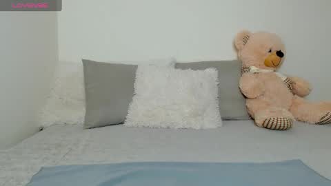 Snapshot of _little_misss chatting on January 2025 02:02:02 PM Mila online show from January 2025 02:02:02 PM