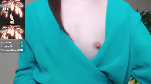 Snapshot of _little_misss chatting on January 2025 11:01:02 AM Mila online show from January 2025 11:01:02 AM