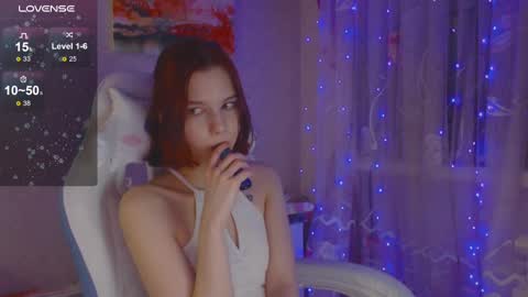 Lu online show from March 2025 07:21:02 PM