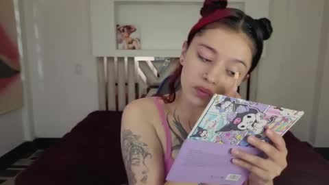 Lucia online show from September 2025 09:42:02 PM