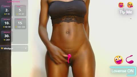 Luna online show from December 2025 01:30:01 PM