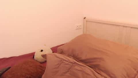 Anna online show from January 2025 11:04:02 AM