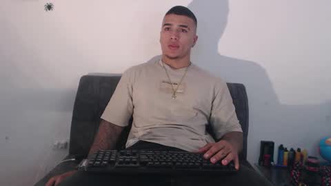 STIVEN online show from January 2025 12:48:01 PM