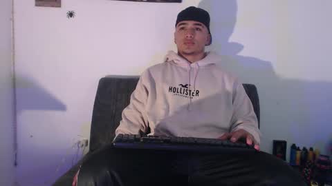 STIVEN online show from January 2025 12:11:02 PM