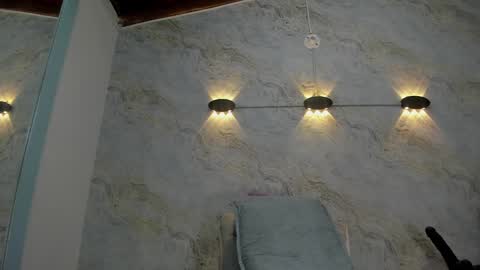 Maddy online show from January 2025 12:00:01 PM