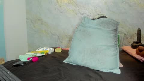 Maddy online show from February 2025 12:04:02 PM