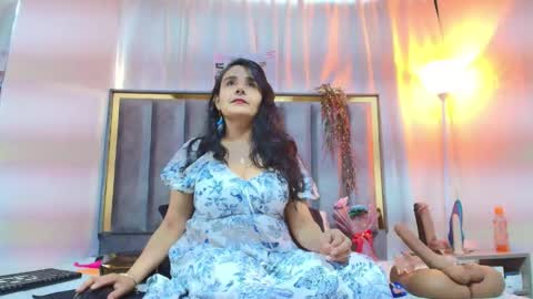 _marcela__ online show from January 2026 12:53:02 PM