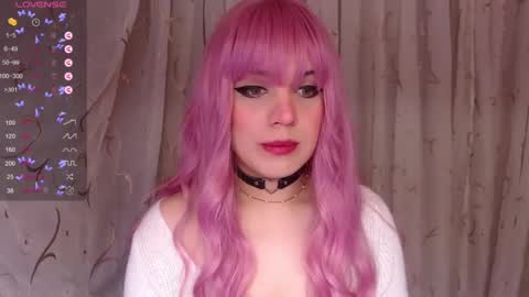 Snapshot of _marcelline_ chatting on December 2024 08:02:02 AM Kira online show from December 2024 08:02:02 AM