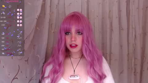 Snapshot of _marcelline_ chatting on December 2024 11:07:02 AM Kira online show from December 2024 11:07:02 AM