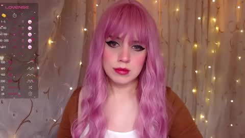 Snapshot of _marcelline_ chatting on December 2024 12:07:02 PM Kira online show from December 2024 12:07:02 PM