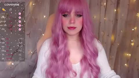 Snapshot of _marcelline_ chatting on January 2025 09:02:01 AM Kira online show from January 2025 09:02:01 AM