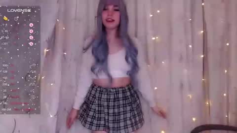 Snapshot of _marcelline_ chatting on February 2025 07:23:01 AM Kira online show from February 2025 07:23:01 AM