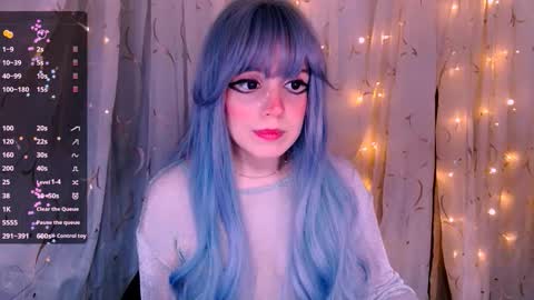 Snapshot of _marcelline_ chatting on September 2025 08:30:01 AM Kira online show from September 2025 08:30:01 AM