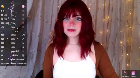 Snapshot of _marcelline_ chatting on December 2025 08:41:01 AM Kira online show from December 2025 08:41:01 AM