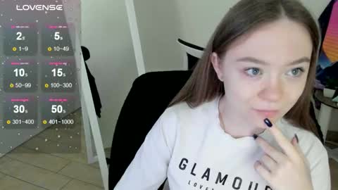 Margo online show from September 2025 06:04:02 AM