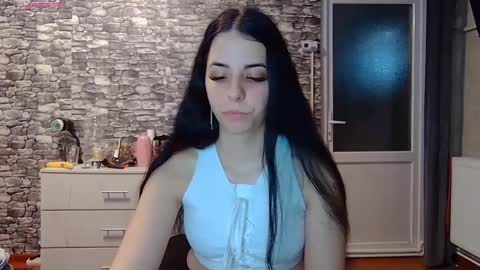  Mari  online show from February 2026 08:43:02 AM