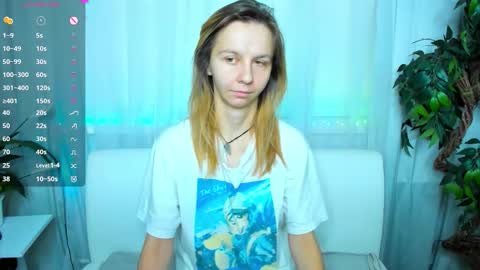 Scarlett online show from October 2025 09:10:01 AM