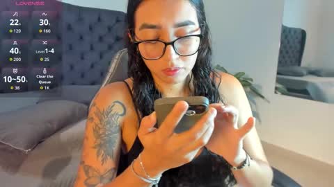 Maria online show from October 2025 08:06:02 PM