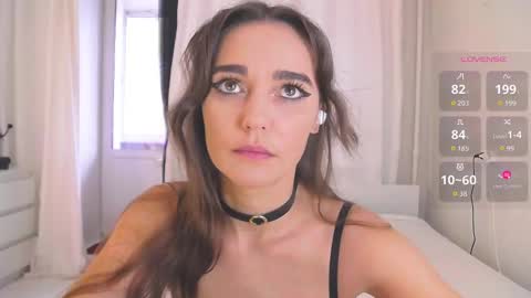 Mari online show from October 2025 07:17:02 AM