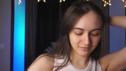  Gwen  online show from February 2025 10:44:02 PM