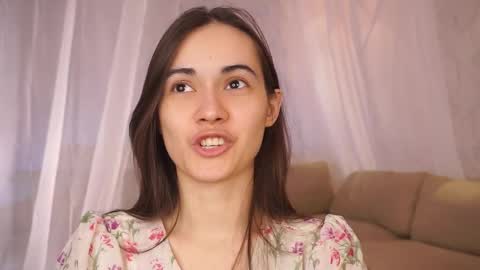  Gwen  online show from March 2025 11:03:02 PM