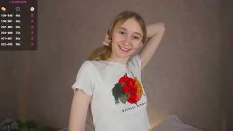  Gwen  online show from September 2025 04:13:02 AM