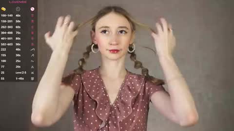  Gwen  online show from September 2025 02:38:01 AM