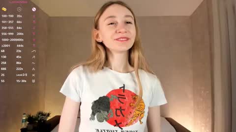  Gwen  online show from November 2025 03:07:01 AM