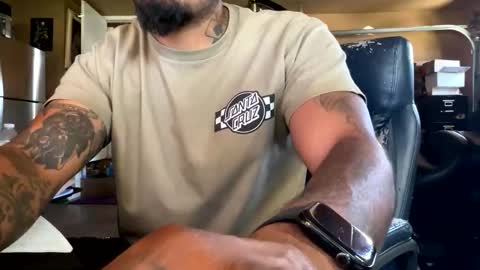 Snapshot of _mass_shaft_ chatting on May 2026 07:40:02 PM Mass Shaft online show from May 2026 07:40:02 PM