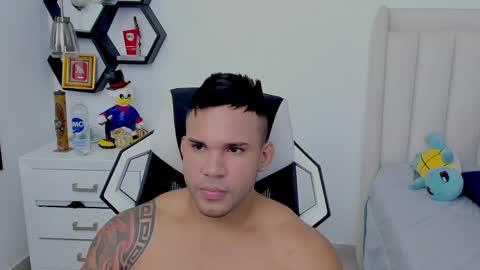 _matthew_santos_ online show from December 2024 02:11:02 AM