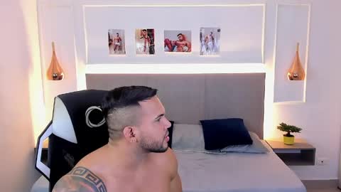 _matthew_santos_ online show from May 2026 01:25:02 AM