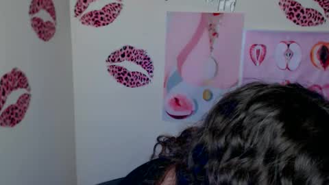 Susie online show from January 2026 07:22:01 AM