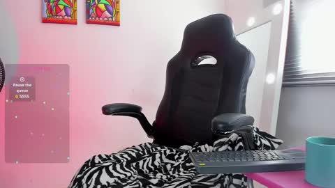 Snapshot of _megganjobs chatting on December 2024 05:11:01 PM Juli online show from December 2024 05:11:01 PM