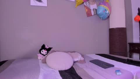 _melodyblossom_ online show from November 2025 10:30:02 PM