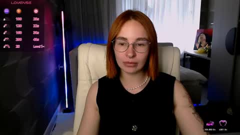 Snapshot of _mi_amore chatting on May 2026 08:32:01 AM _mi_amore online show from May 2026 08:32:01 AM