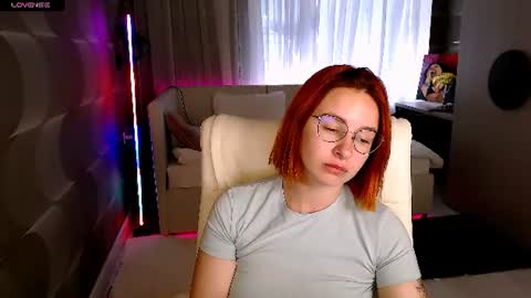 Snapshot of _mi_amore chatting on June 2026 06:48:02 AM _mi_amore online show from June 2026 06:48:02 AM