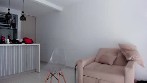 Snapshot of _mia_peach chatting on July 2026 04:14:01 PM _mia_peach online show from July 2026 04:14:01 PM