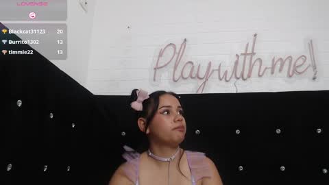  Mia  online show from February 2025 04:14:01 PM