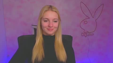 Melanie online show from December 2024 10:02:01 AM