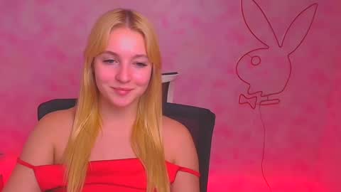 Melanie online show from December 2024 03:52:01 PM