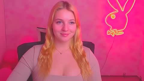 Melanie online show from February 2025 10:58:01 AM