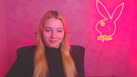 Melanie online show from February 2025 12:23:02 PM