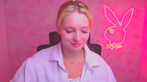 Melanie online show from September 2025 06:02:02 AM