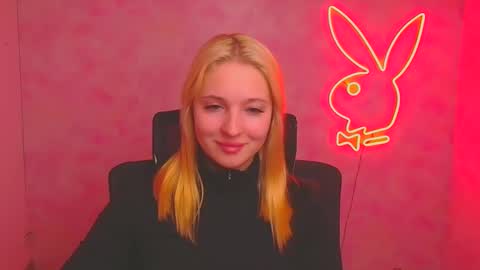 Melanie online show from October 2025 01:29:02 PM