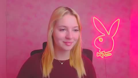 Melanie online show from November 2025 12:49:02 PM