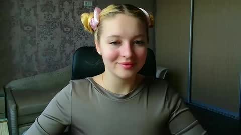 Melanie online show from May 2026 09:39:01 AM